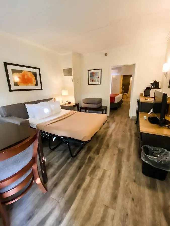 Karma Nest Tampa Hotel